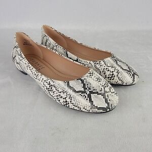 Journee Collection Womens Ballet Flats Size 5.5 Snake Print Slip On Shoes NEW